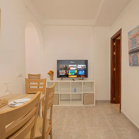 3 Bedroom Apartment In The Heart Of Triana Sevilla Exterior foto
