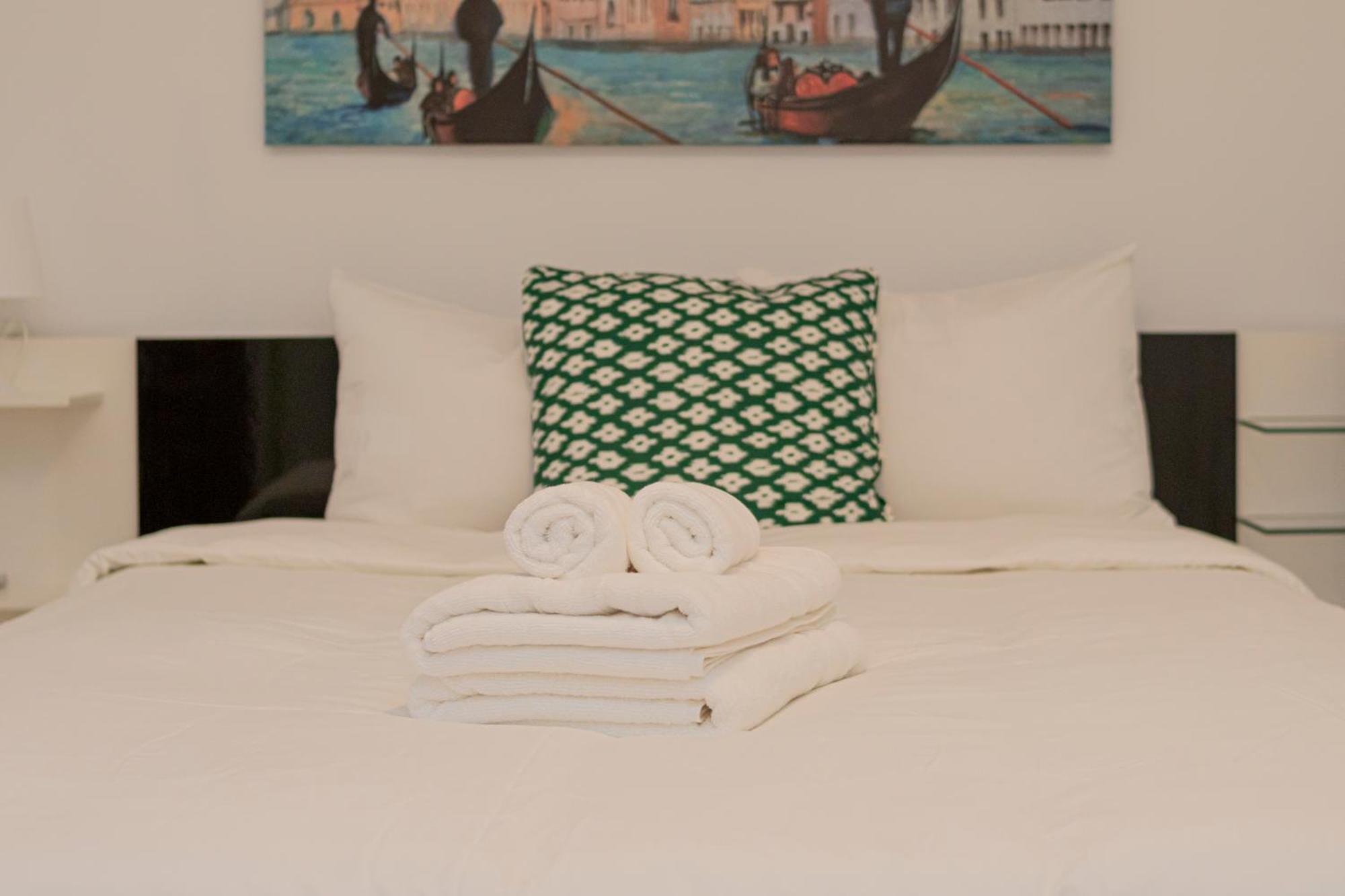 3 Bedroom In The Heart Of Triana * Séville